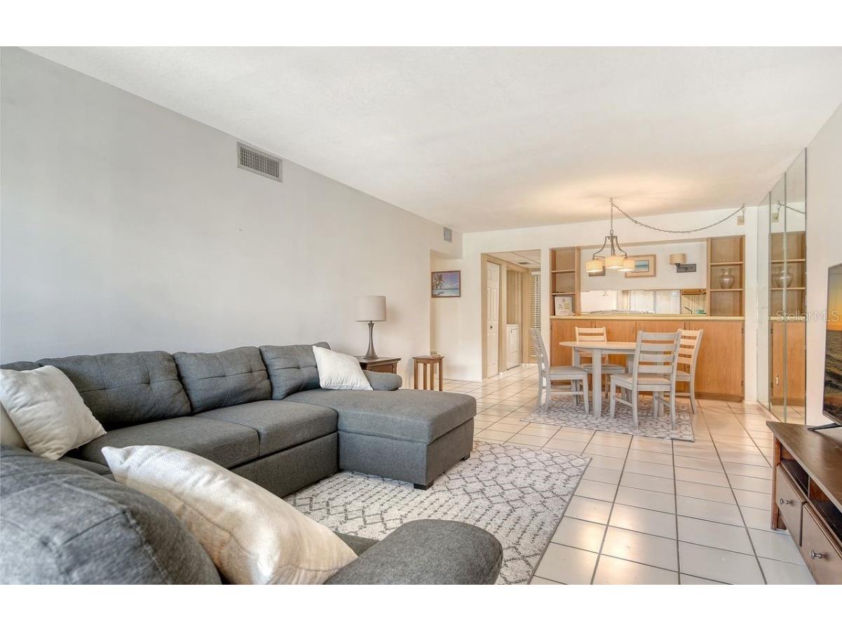 6157 Midnight Pass Road #E63 Sarasota FL 34242 A4662792 image15