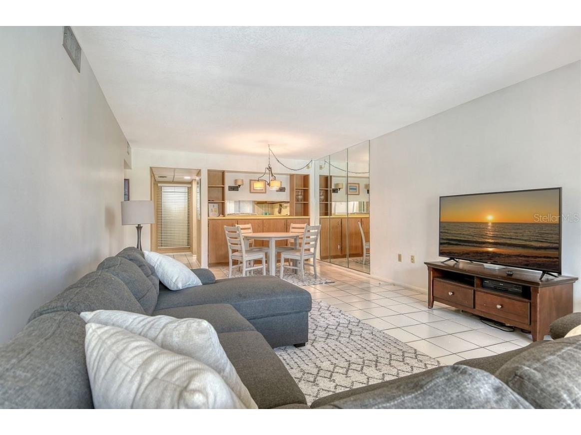 6157 Midnight Pass Road #E63 Sarasota FL 34242 A4662792 image16