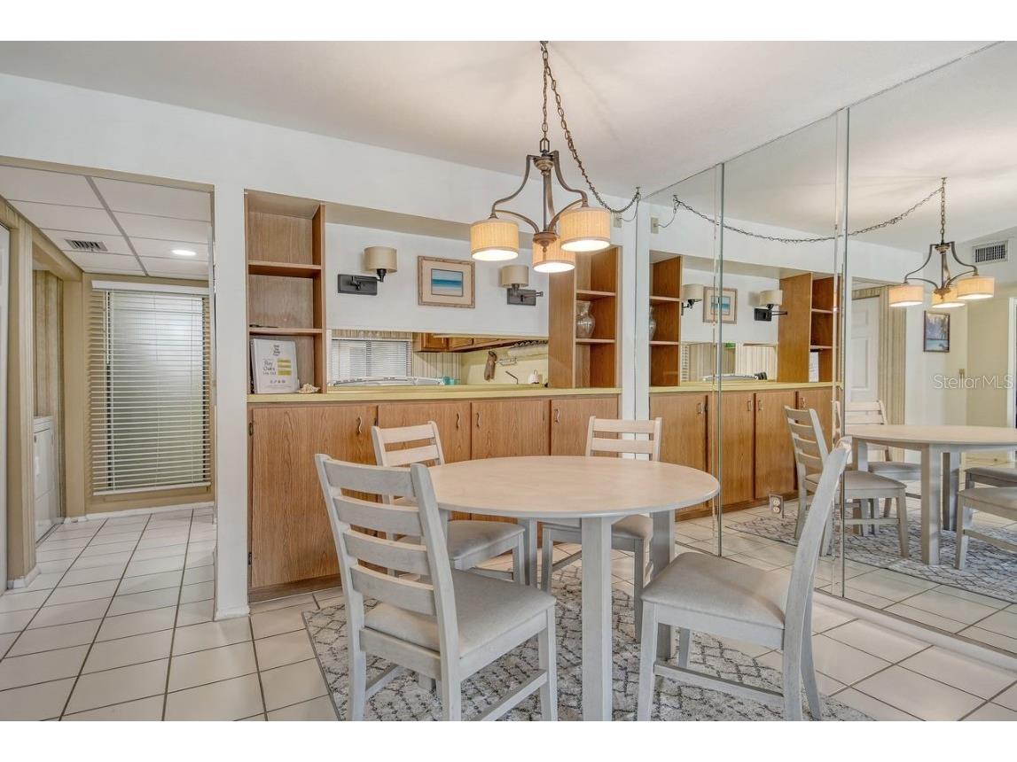 6157 Midnight Pass Road #E63 Sarasota FL 34242 A4662792 image17