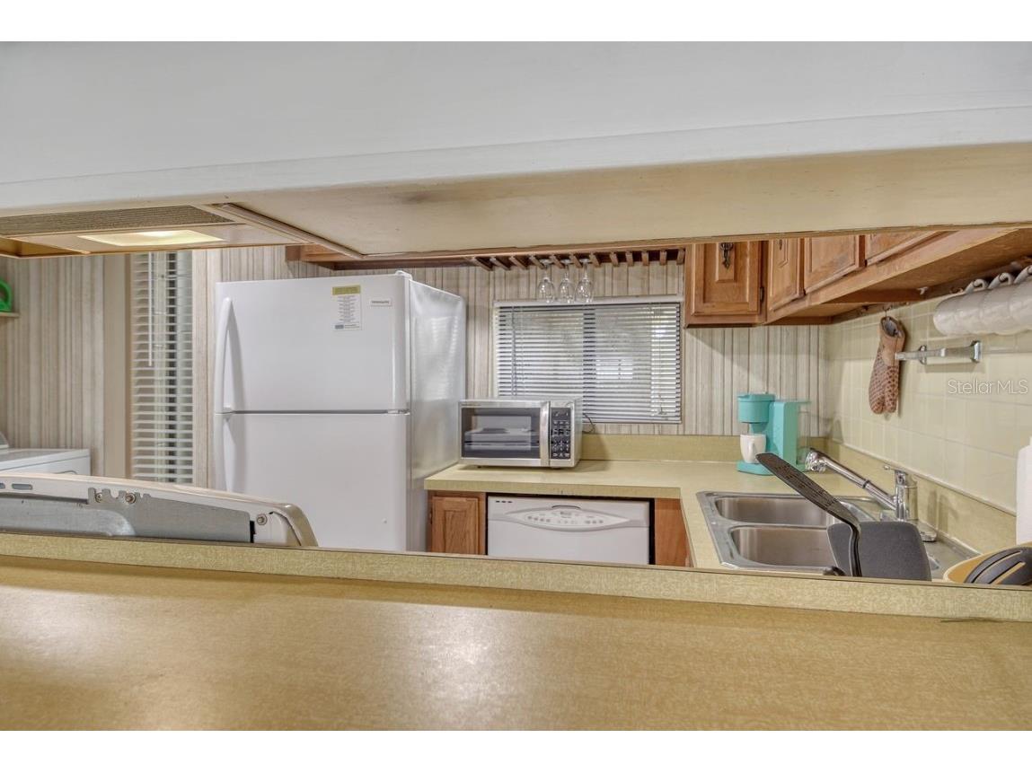 6157 Midnight Pass Road #E63 Sarasota FL 34242 A4662792 image18