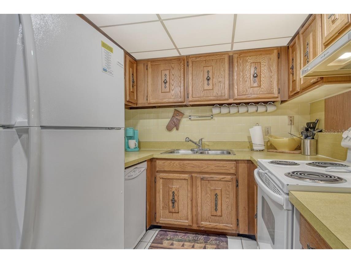 6157 Midnight Pass Road #E63 Sarasota FL 34242 A4662792 image19