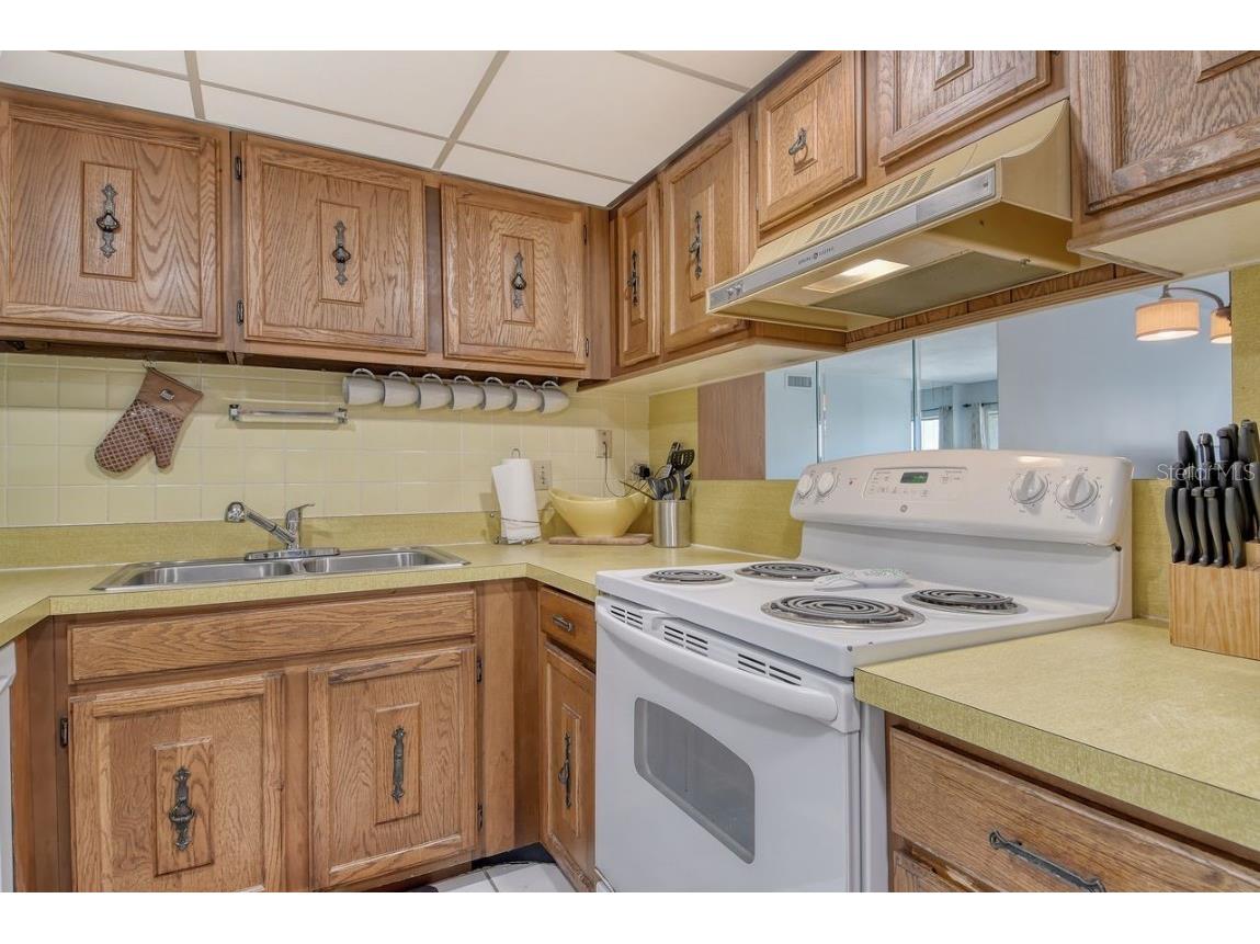 6157 Midnight Pass Road #E63 Sarasota FL 34242 A4662792 image20