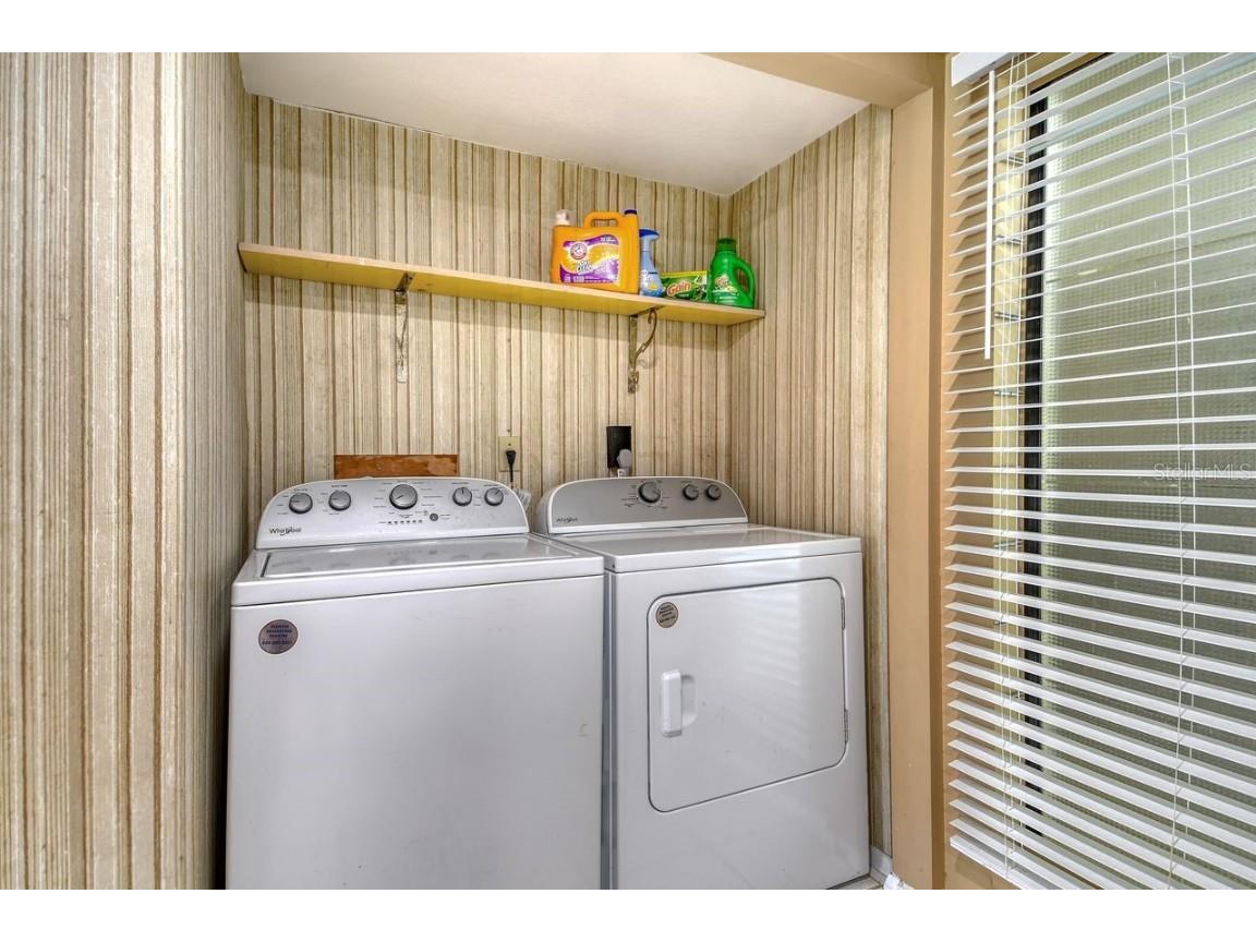 6157 Midnight Pass Road #E63 Sarasota FL 34242 A4662792 image29