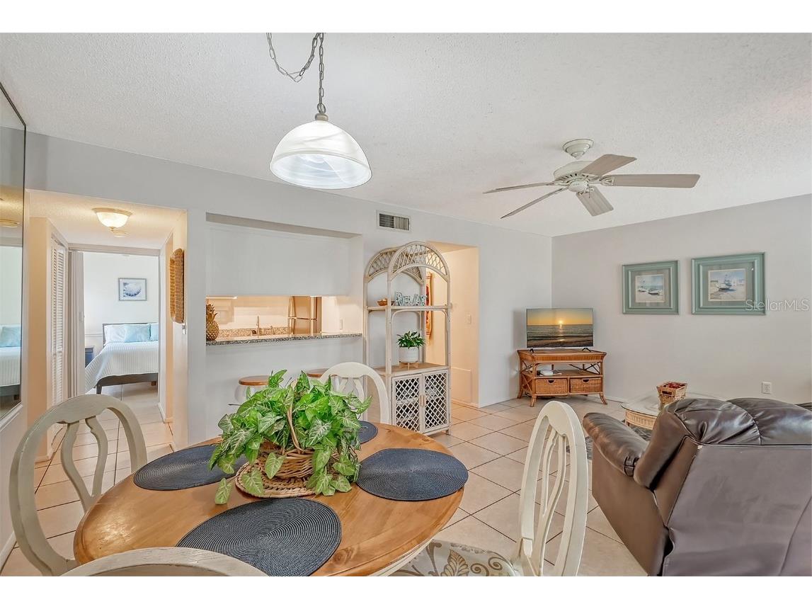 6157 Midnight Pass Road #G11 Sarasota FL 34242 A4615451 image9