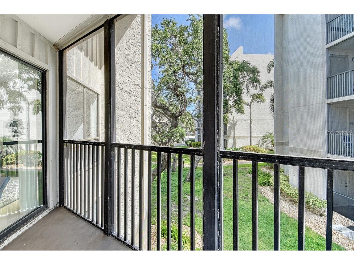 6157 Midnight Pass Road #G22 Sarasota FL 34242 A4673150 image10