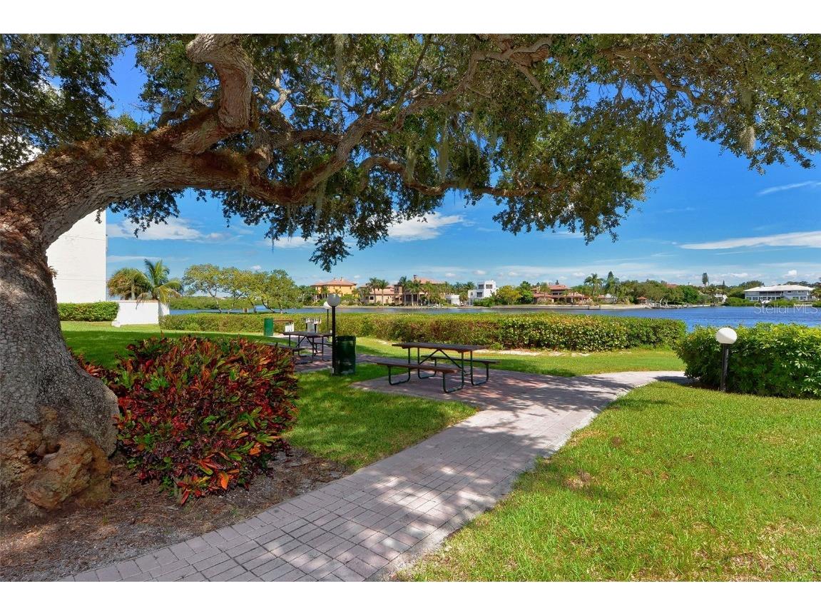 6157 Midnight Pass Road #G22 Sarasota FL 34242 A4673150 image34