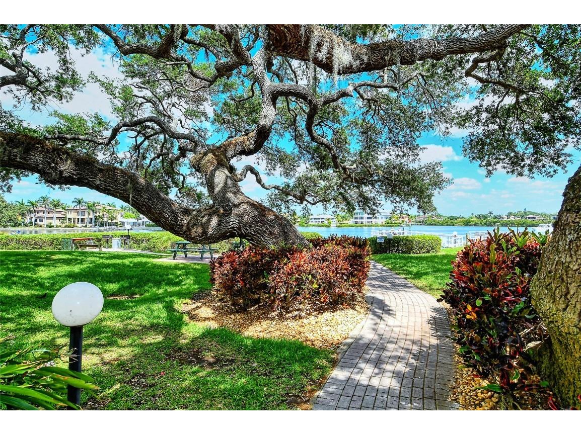 6157 Midnight Pass Road #G22 Sarasota FL 34242 A4673150 image35