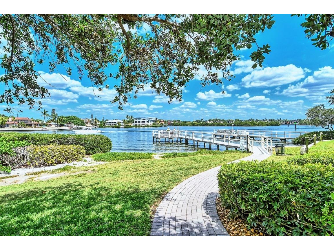 6157 Midnight Pass Road #G22 Sarasota FL 34242 A4673150 image37