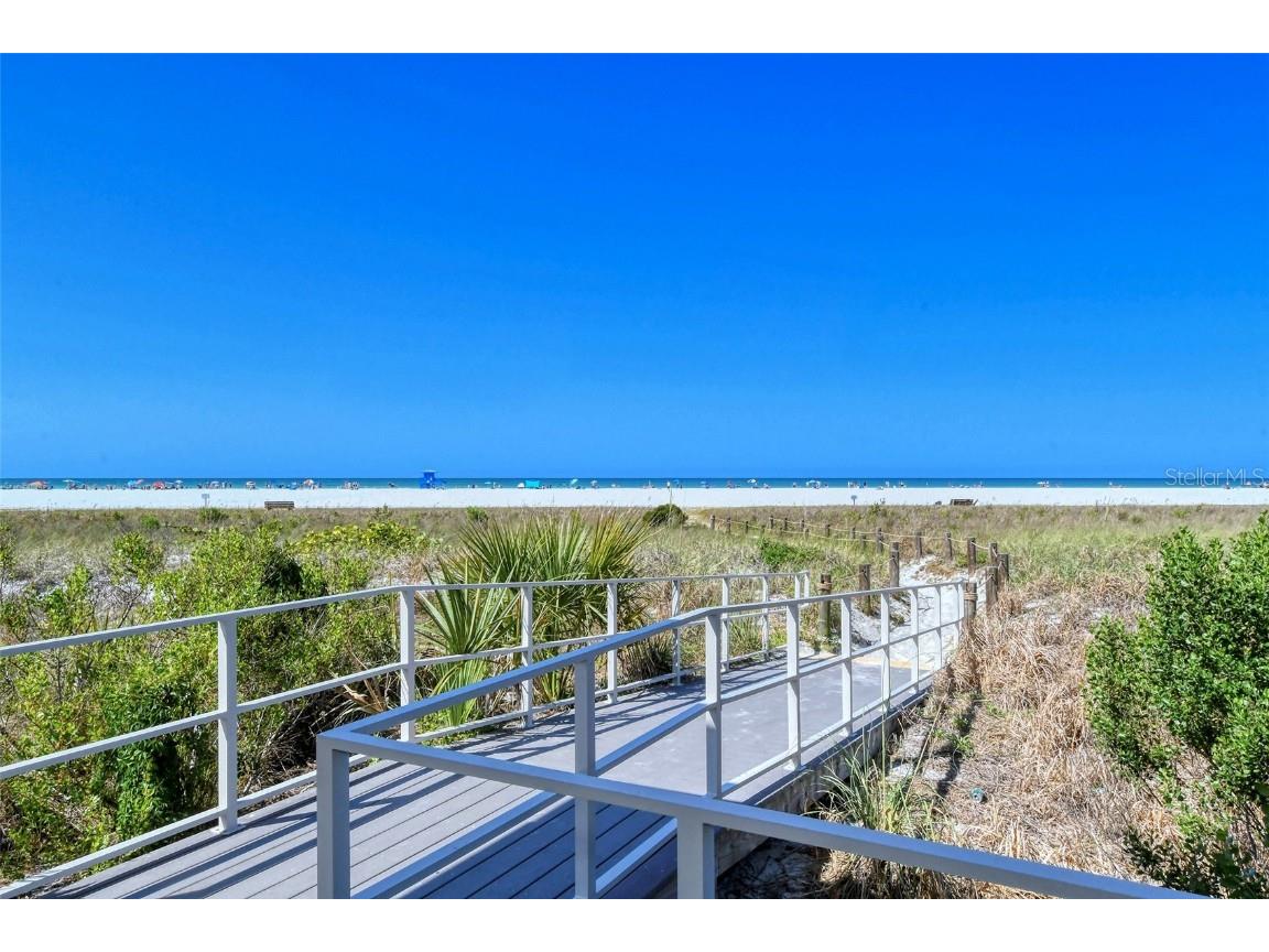 6157 Midnight Pass Road #G22 Sarasota FL 34242 A4673150 image44