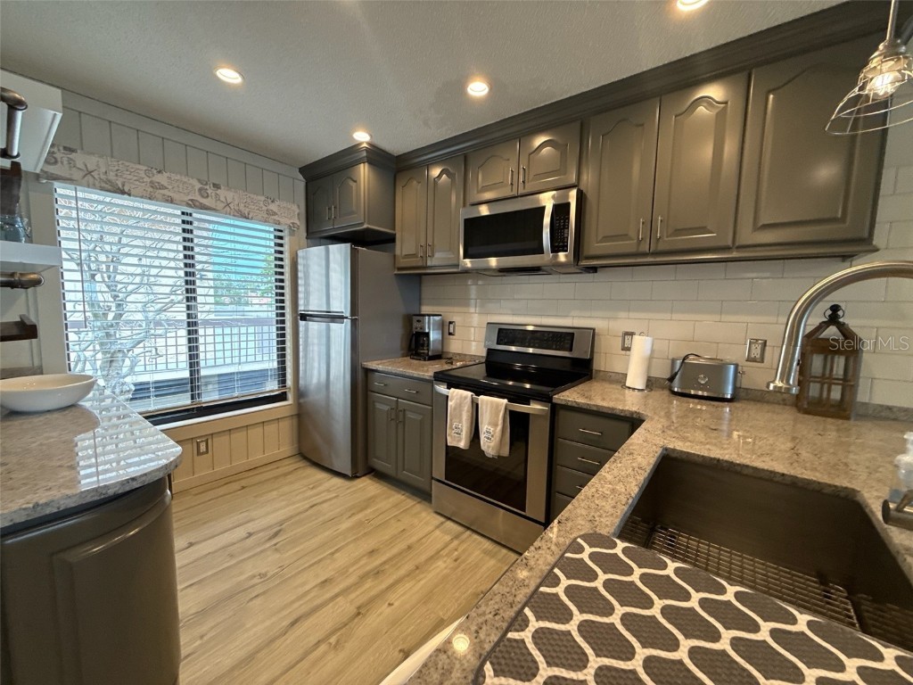 6158 Palma Del Mar Boulevard S #205 Saint Petersburg FL 33715 TB8425325 image4