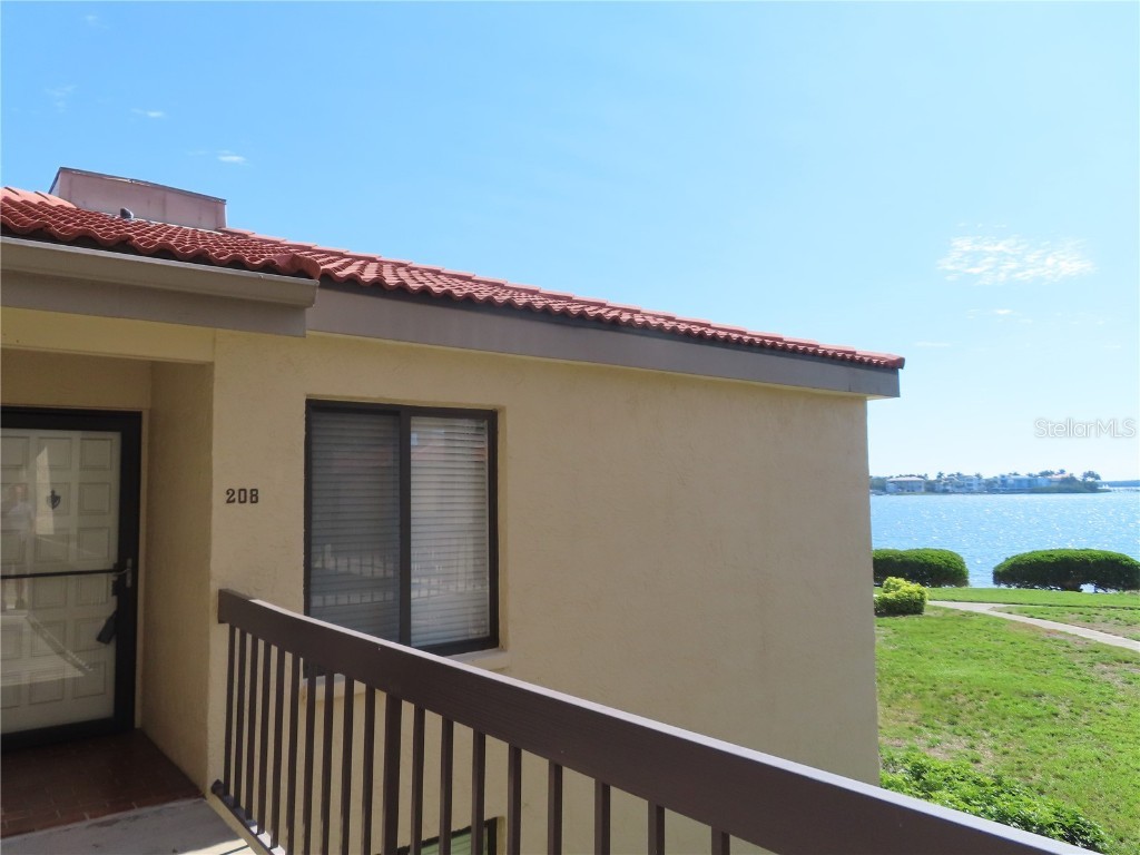 6158 Palma Del Mar Boulevard S #208 Saint Petersburg FL 33715 U8235791 image1