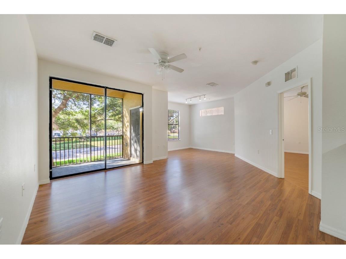 6159 Metrowest Boulevard #204 Orlando FL 32835 O6333928 image3