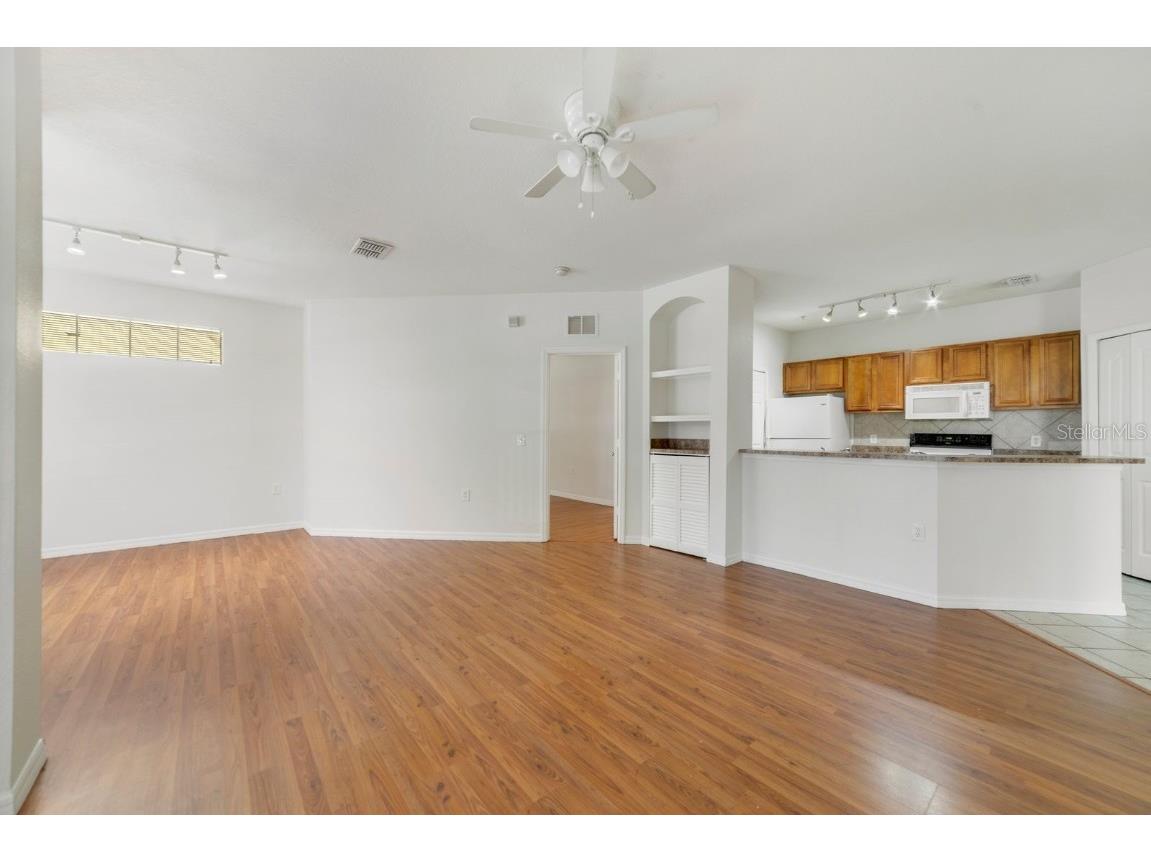 6159 Metrowest Boulevard #204 Orlando FL 32835 O6333928 image4