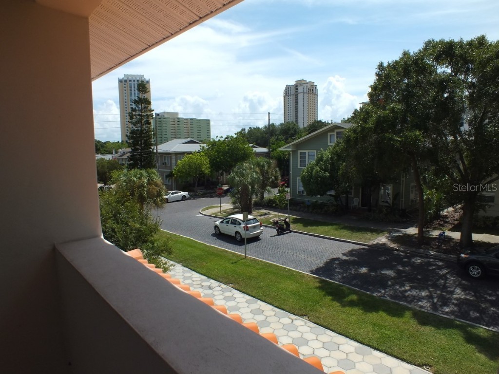 616 2nd Street N #5 Saint Petersburg FL 33701 TB8447841 image6