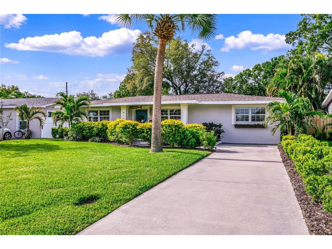 616 42nd Avenue NE Saint Petersburg FL 33703 U8207203 image1