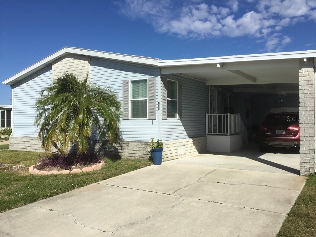 616 Blackburn Boulevard North Port FL 34287 A4586796 image1