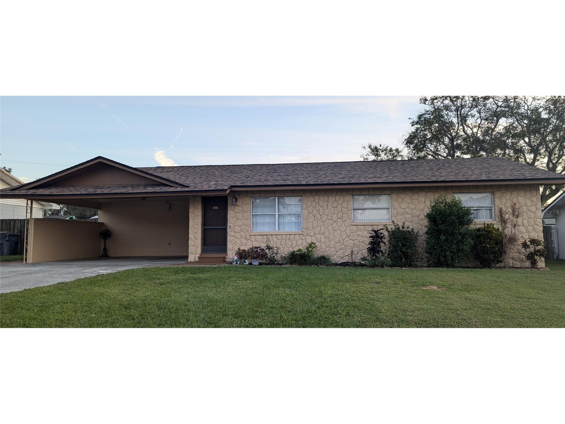 616 Bowie Street Lakeland FL 33813 L4948433 image1