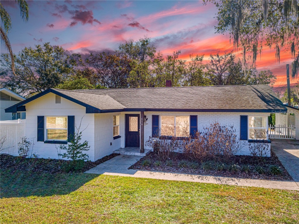 616 E 7th Avenue Mount Dora FL 32757 O6082088 image1