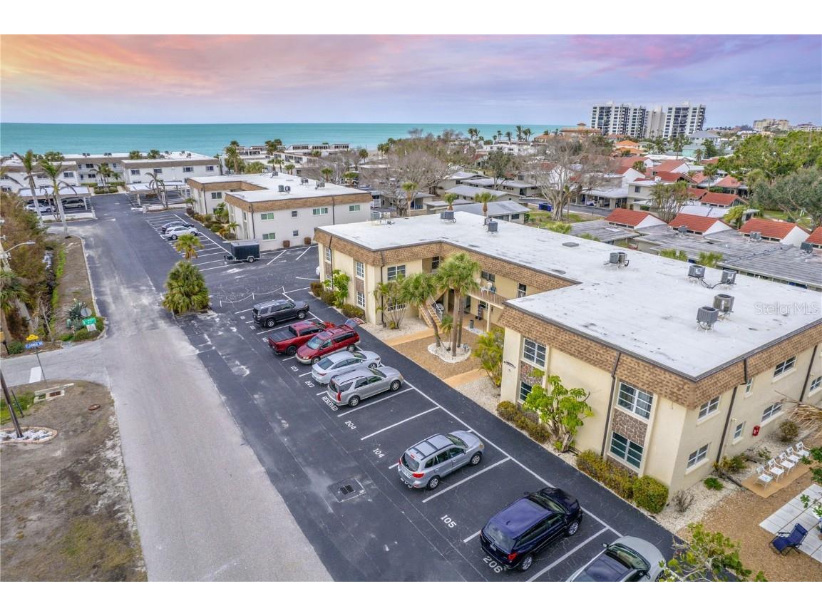 616 Flamingo Drive #102 Venice FL 34285 N6139347 image1