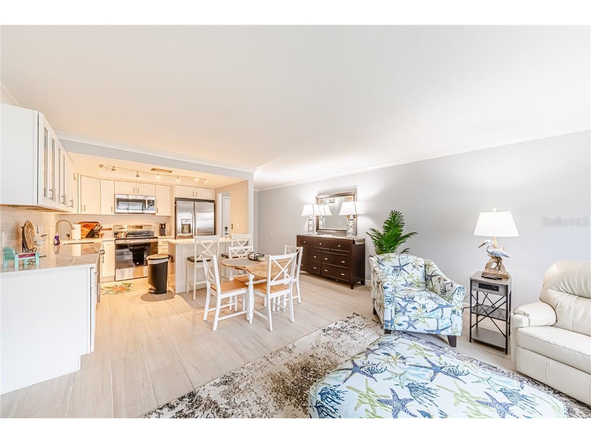 616 Flamingo Drive #102 Venice FL 34285 N6139347 image12