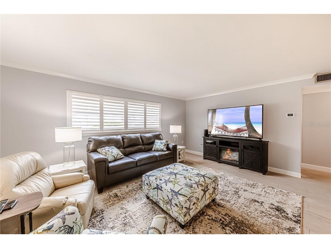 616 Flamingo Drive #102 Venice FL 34285 N6139347 image14