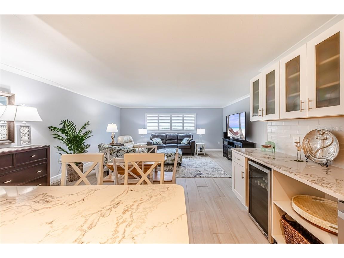 616 Flamingo Drive #102 Venice FL 34285 N6139347 image7