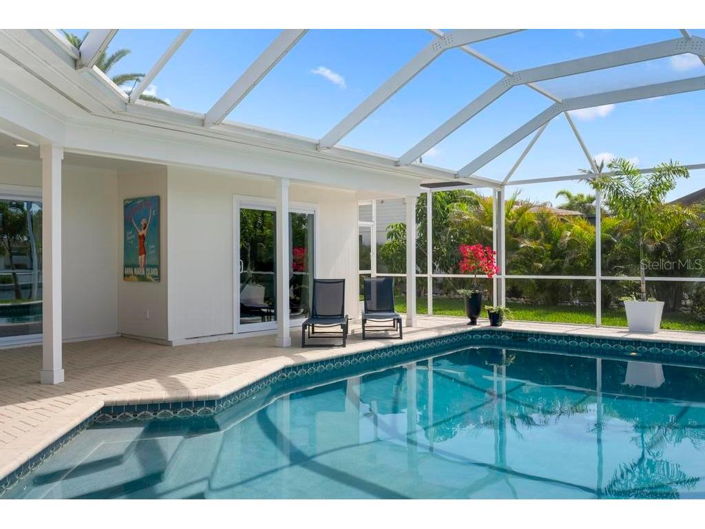 616 Foxworth Lane Holmes Beach FL 34217 A4677576 image21