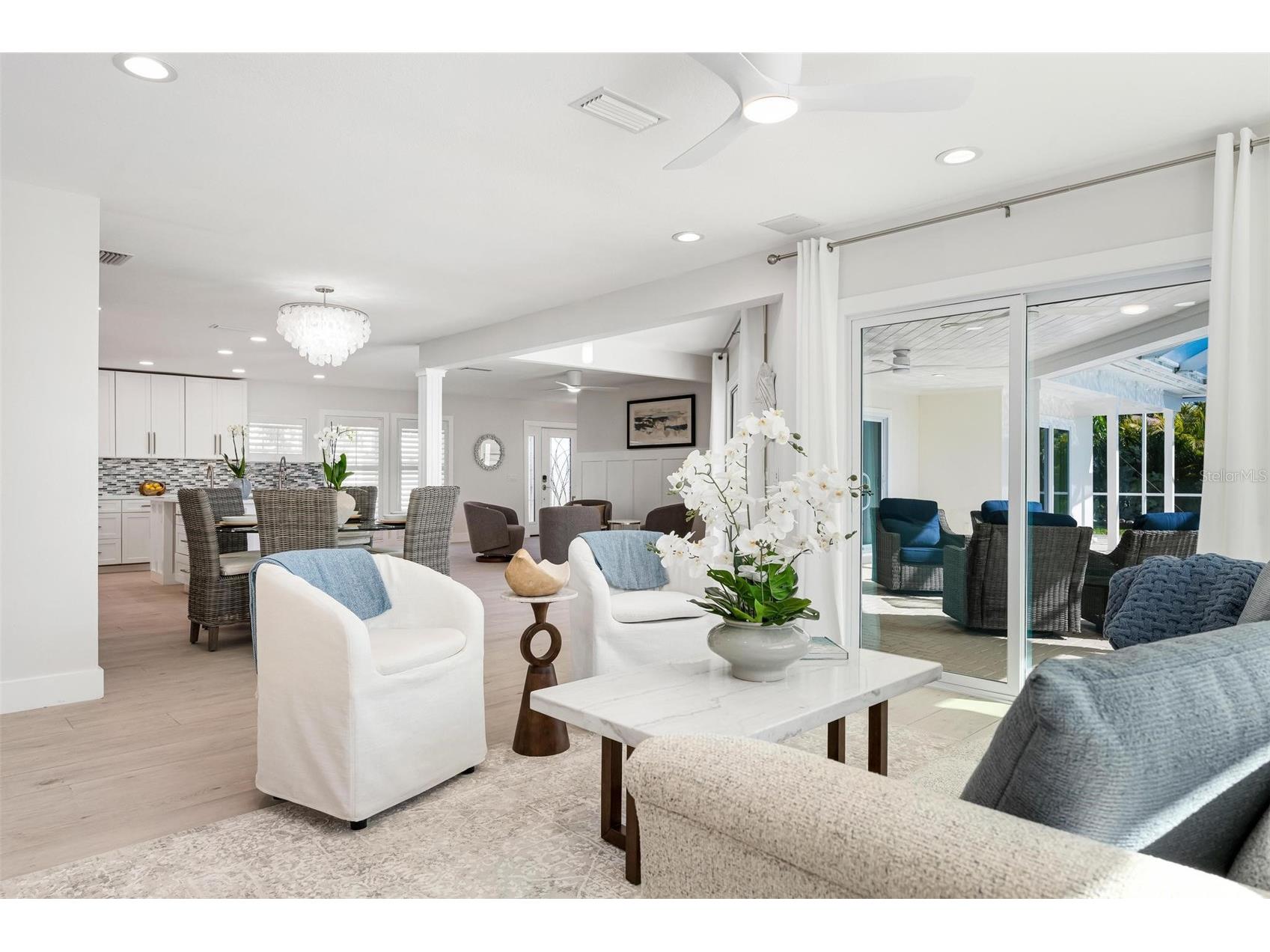 616 Foxworth Lane Holmes Beach FL 34217 A4677576 image37