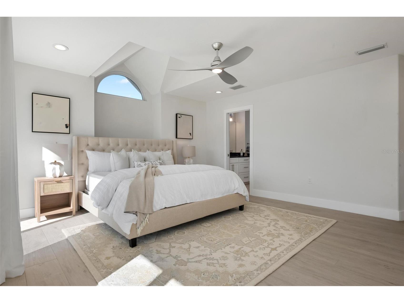 616 Foxworth Lane Holmes Beach FL 34217 A4677576 image41