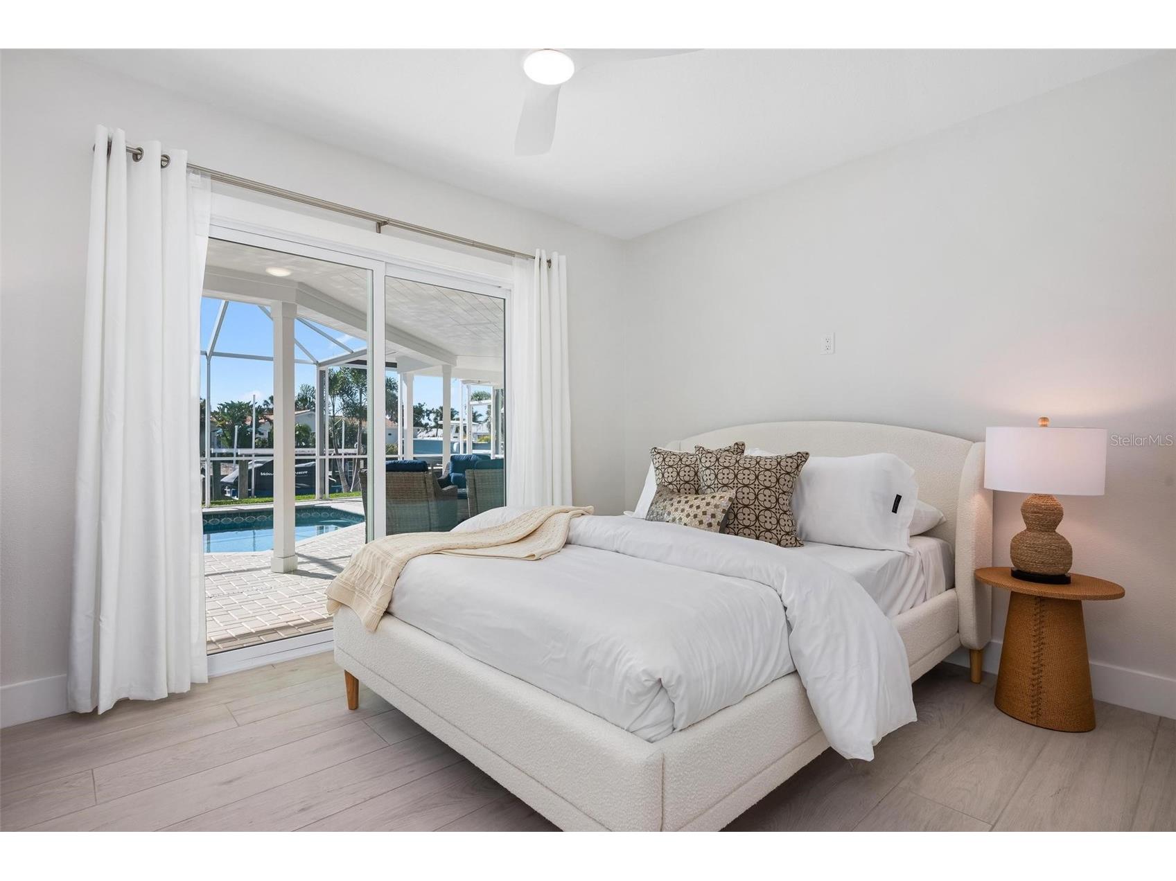 616 Foxworth Lane Holmes Beach FL 34217 A4677576 image52