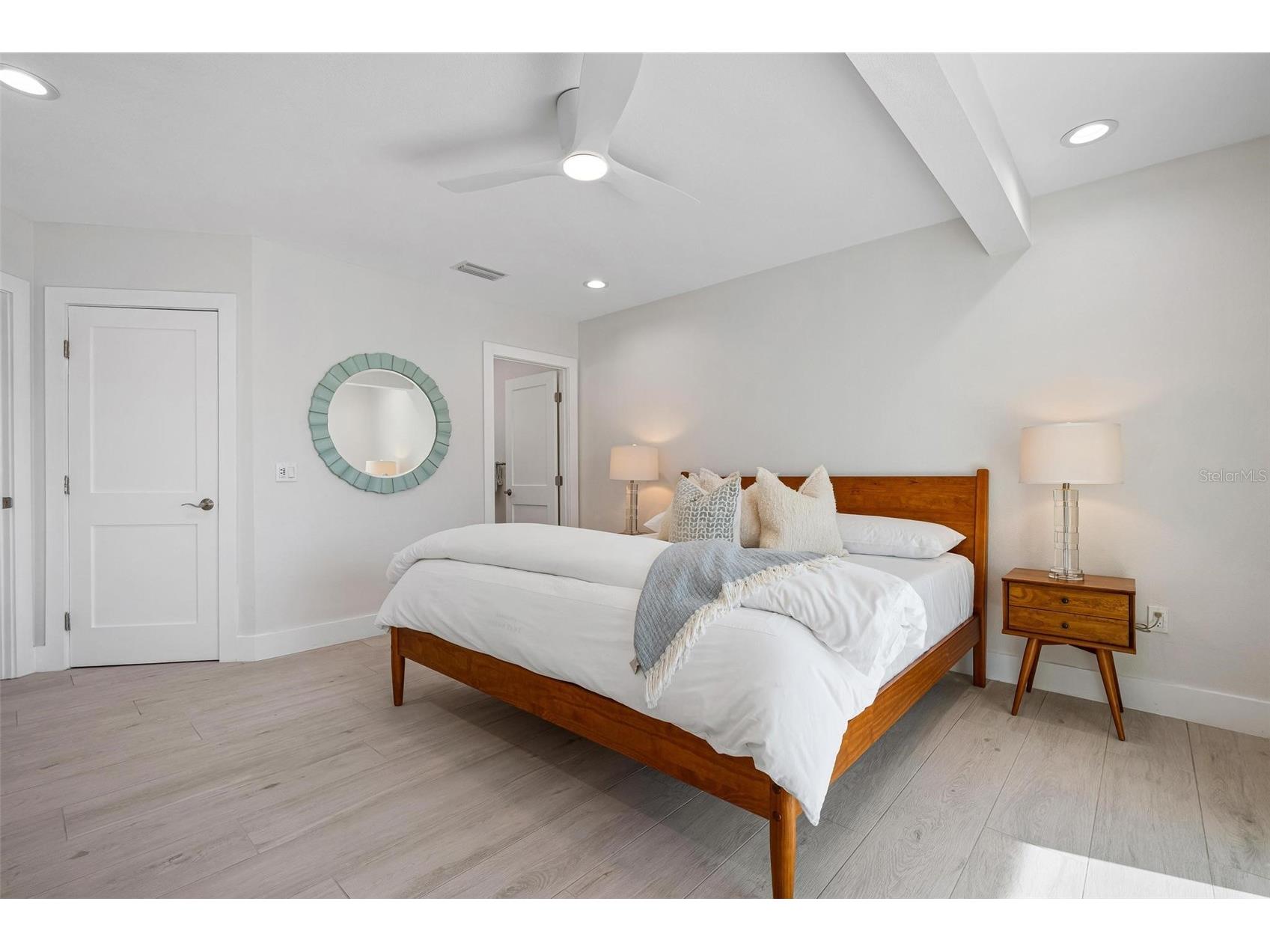 616 Foxworth Lane Holmes Beach FL 34217 A4677576 image57