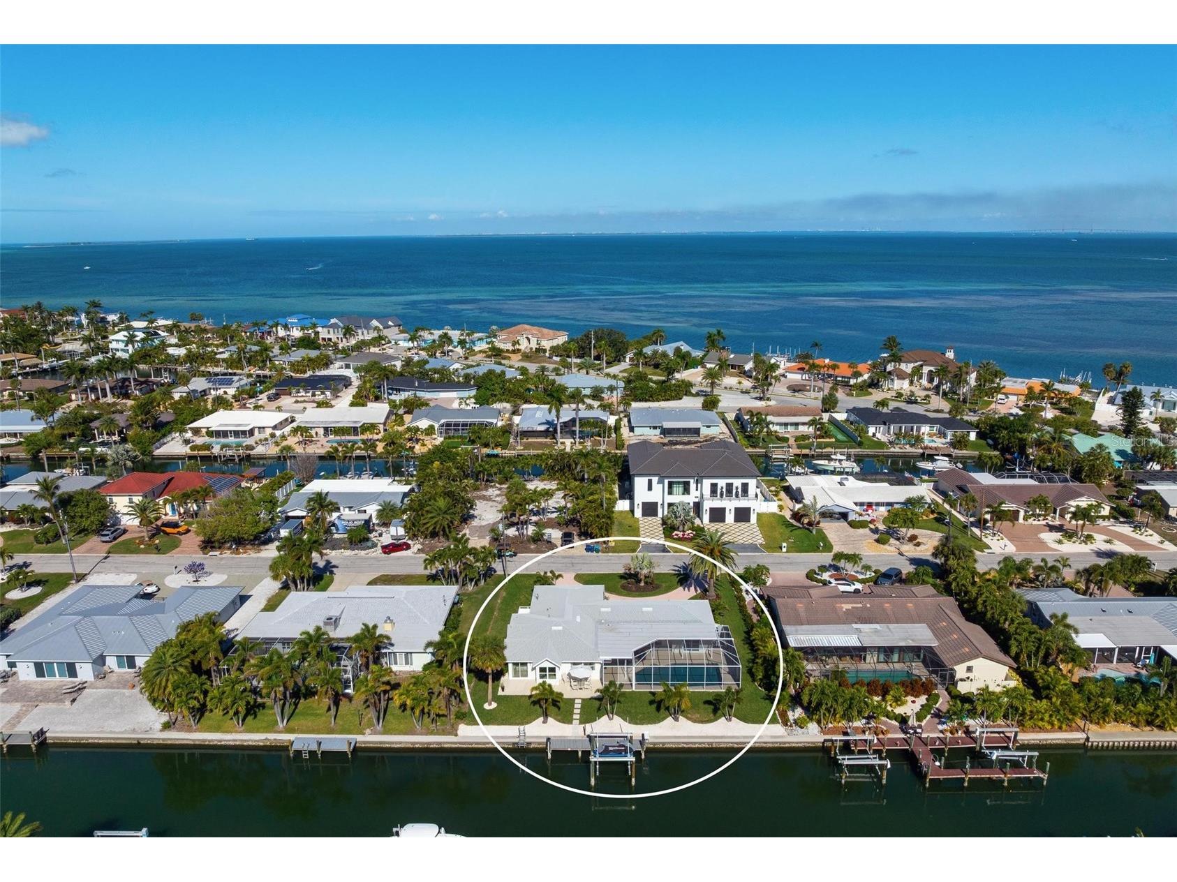 616 Foxworth Lane Holmes Beach FL 34217 A4677576 image86