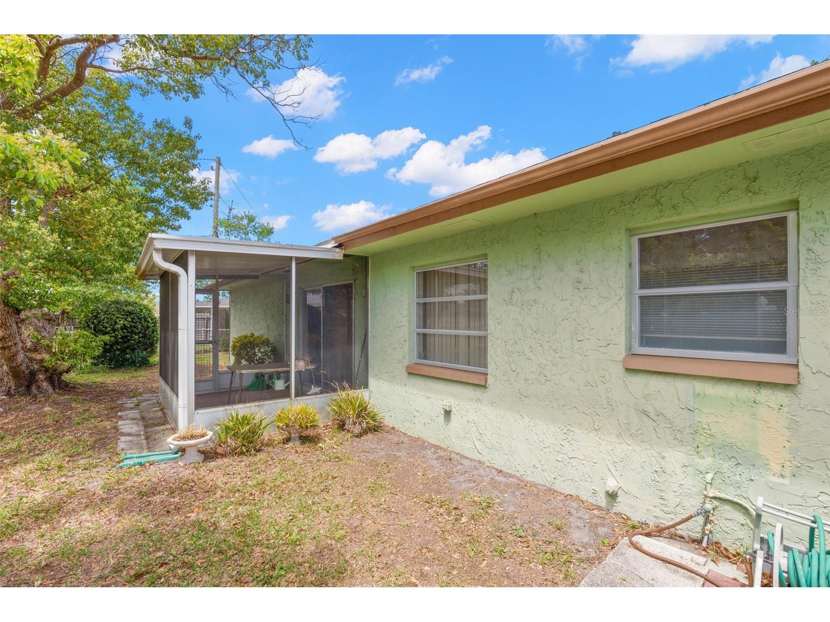 616 Heritage Lane #B Largo FL 33770 TB8496825 image15