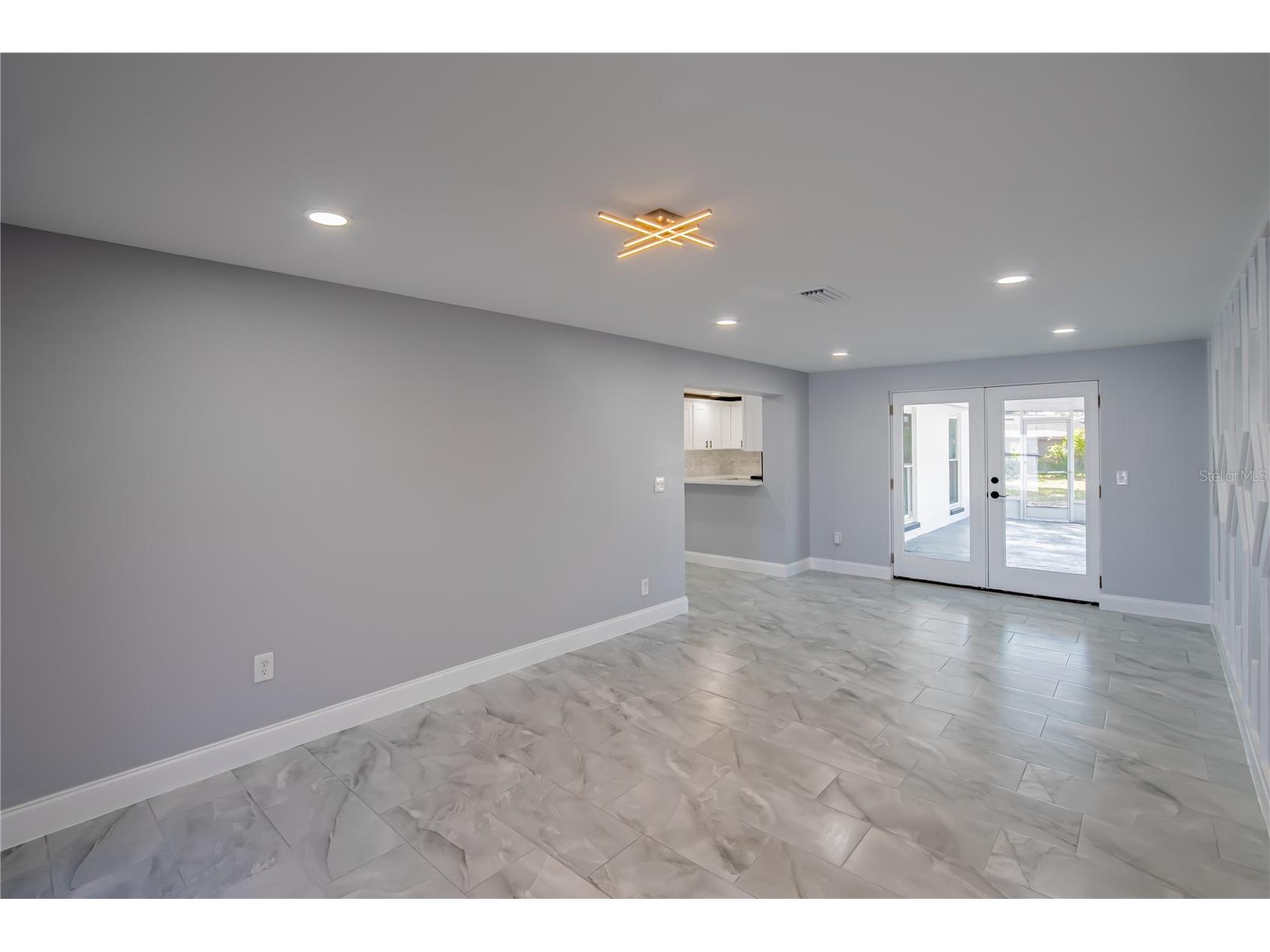 616 Highview Circle N Brandon FL 33510 TB8468813 image11