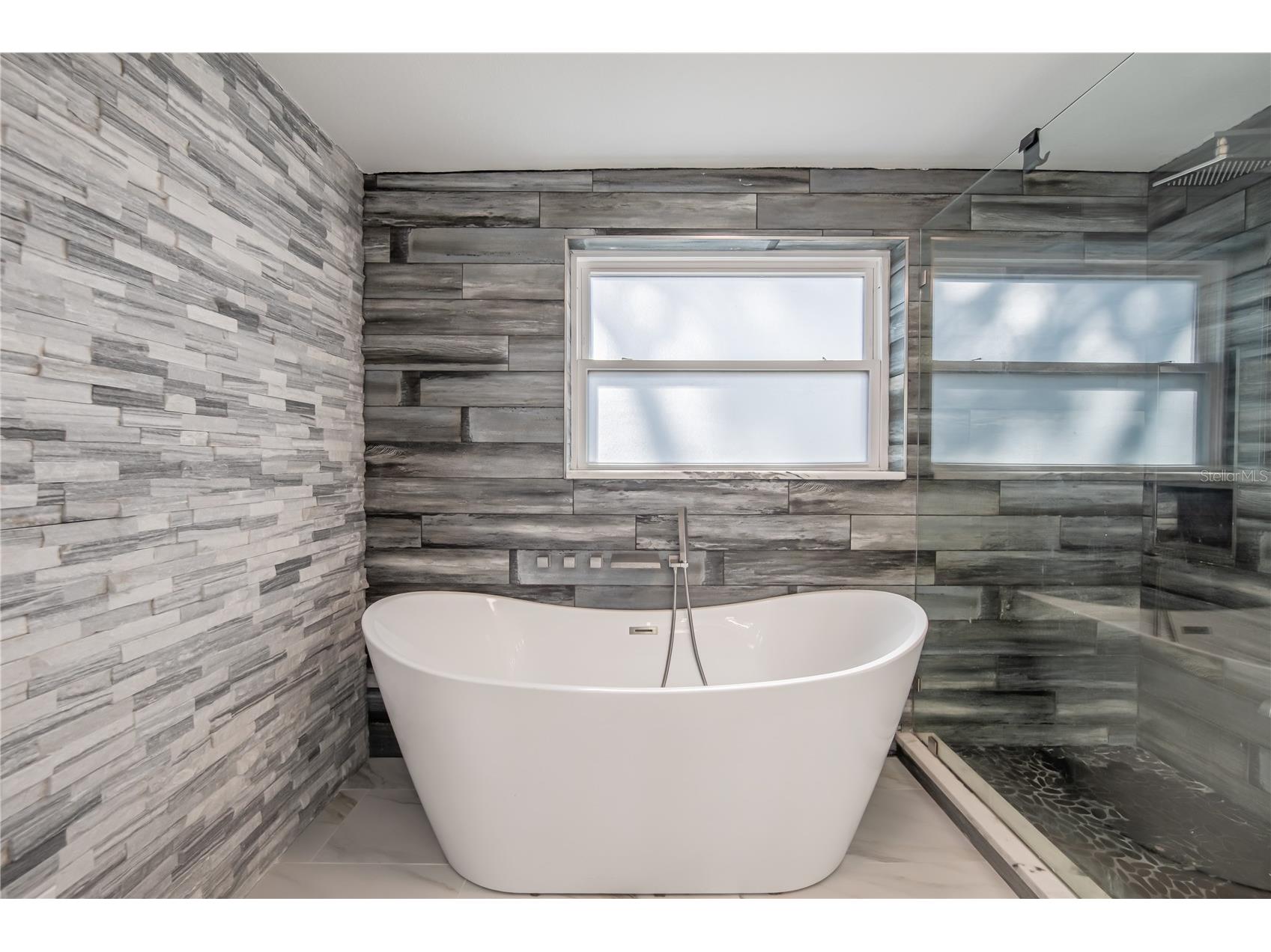 616 Highview Circle N Brandon FL 33510 TB8468813 image20