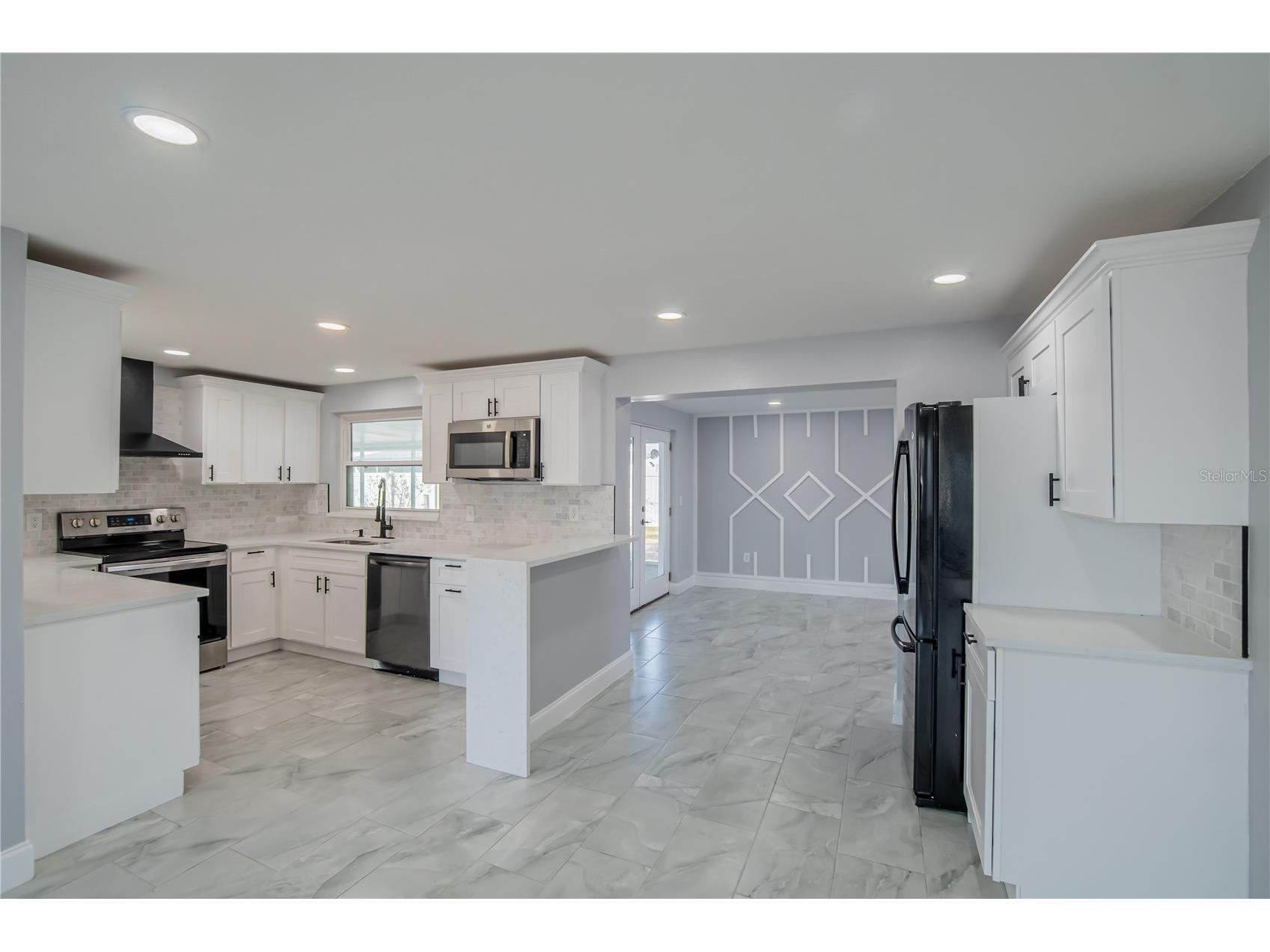 616 Highview Circle N Brandon FL 33510 TB8468813 image4