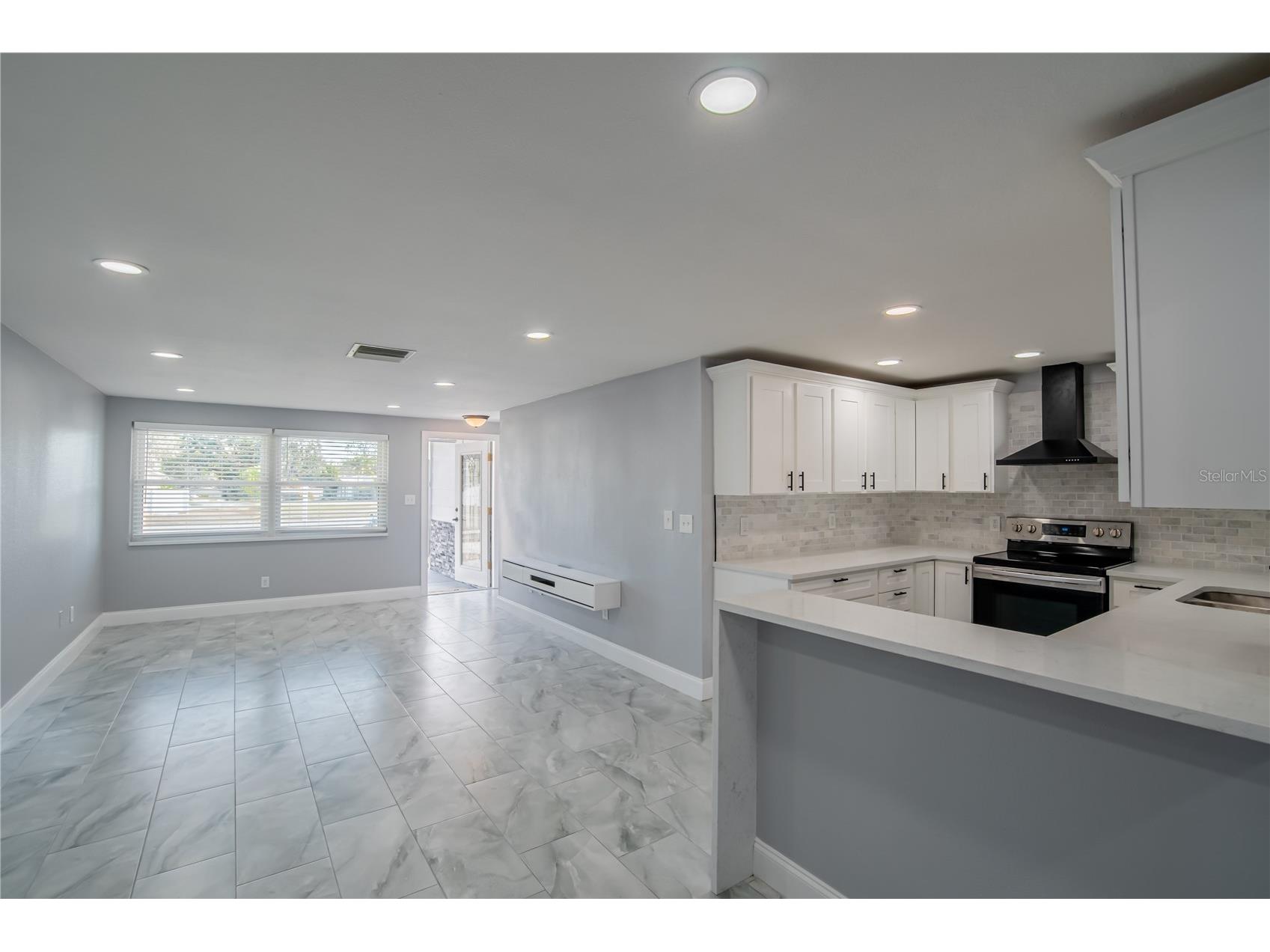 616 Highview Circle N Brandon FL 33510 TB8468813 image5