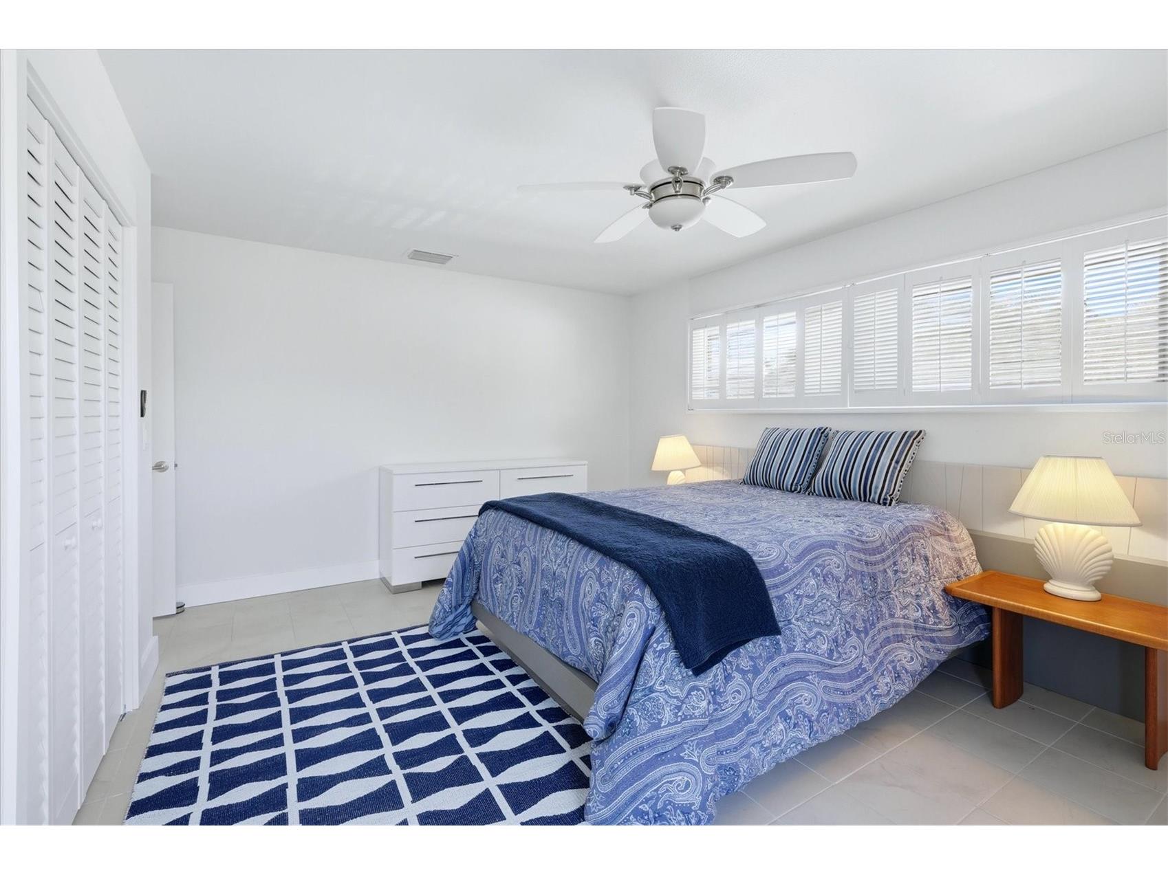 616 Lyons Lane Longboat Key FL 34228 TB8490318 image24