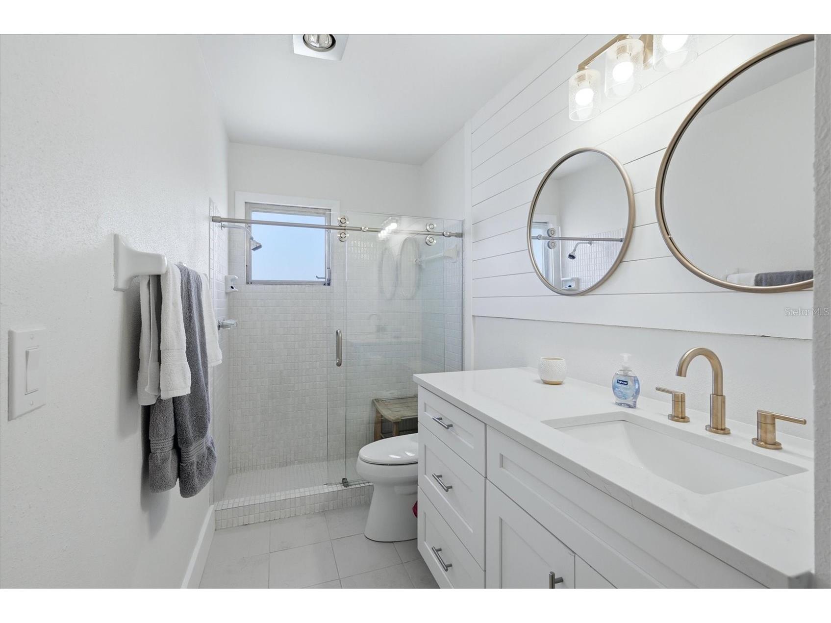 616 Lyons Lane Longboat Key FL 34228 TB8490318 image25