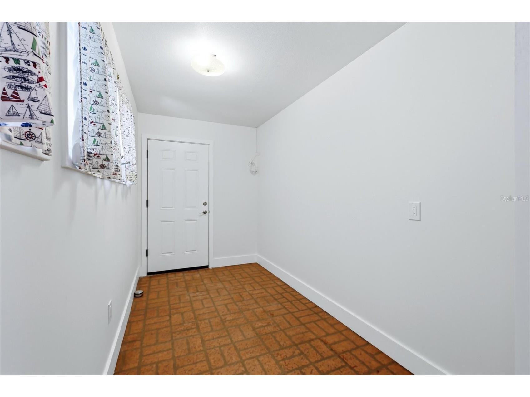 616 Lyons Lane Longboat Key FL 34228 TB8490318 image28