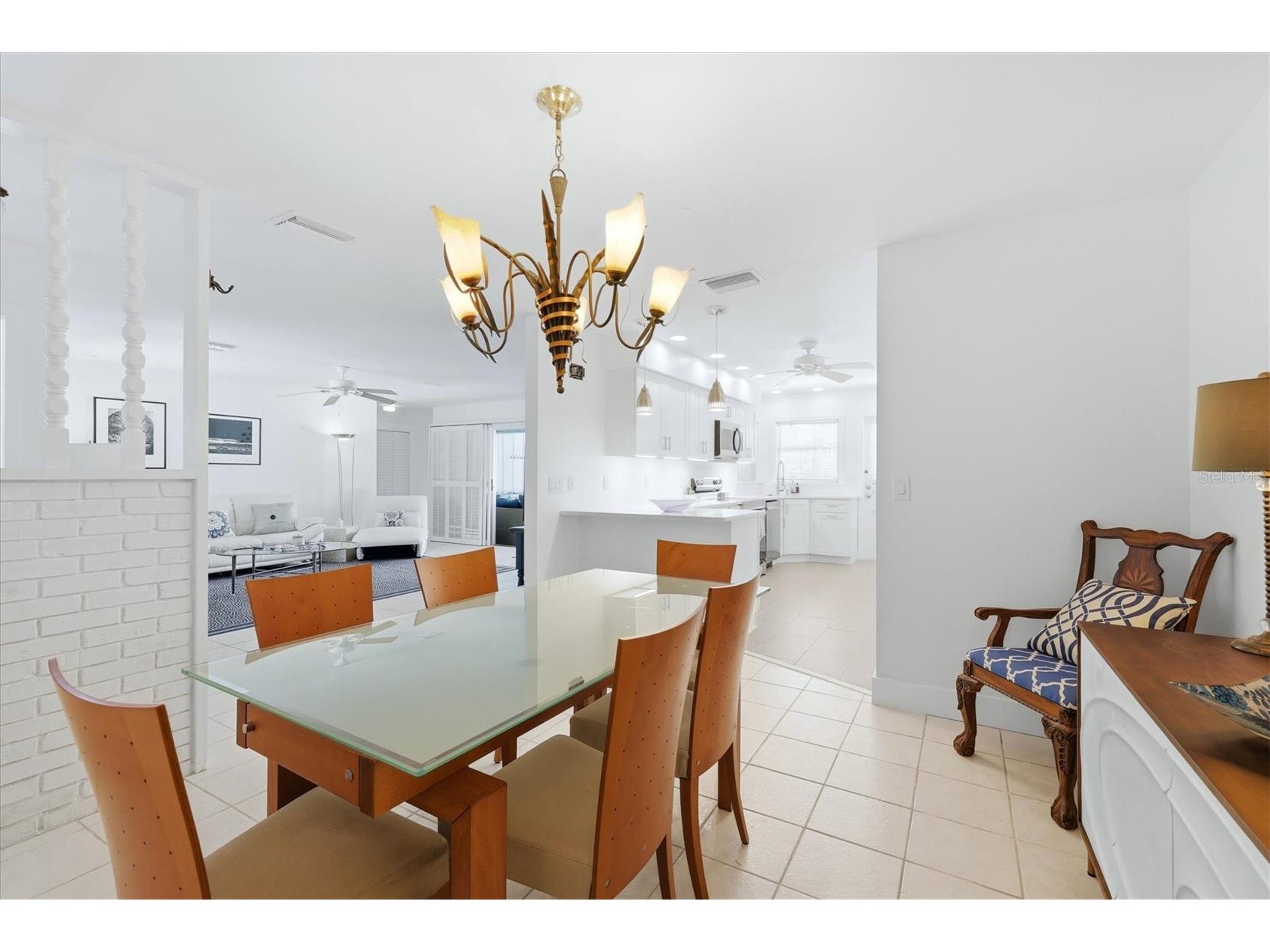 616 Lyons Lane Longboat Key FL 34228 TB8491342 image10