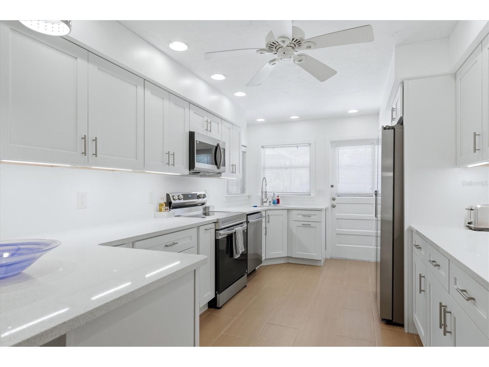 616 Lyons Lane Longboat Key FL 34228 TB8491342 image11