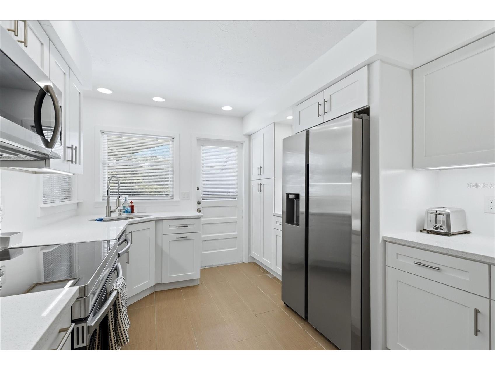 616 Lyons Lane Longboat Key FL 34228 TB8491342 image12