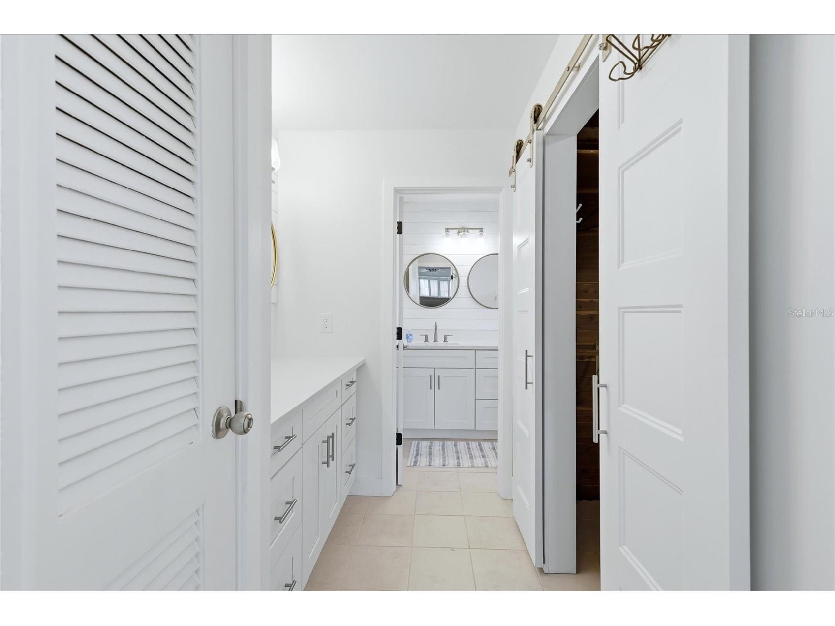 616 Lyons Lane Longboat Key FL 34228 TB8491342 image18
