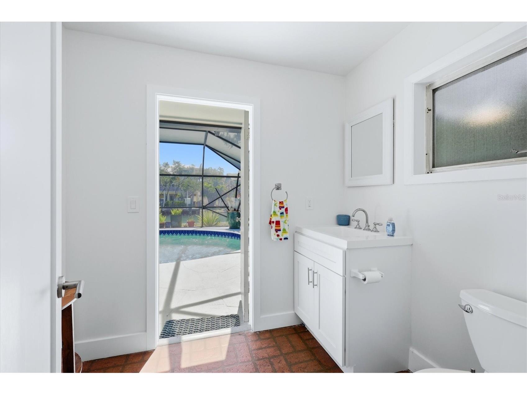 616 Lyons Lane Longboat Key FL 34228 TB8491342 image28
