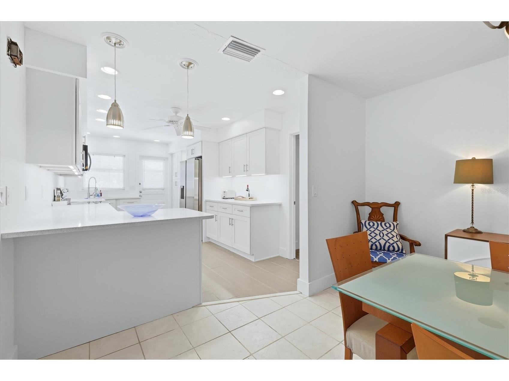 616 Lyons Lane Longboat Key FL 34228 TB8491342 image8