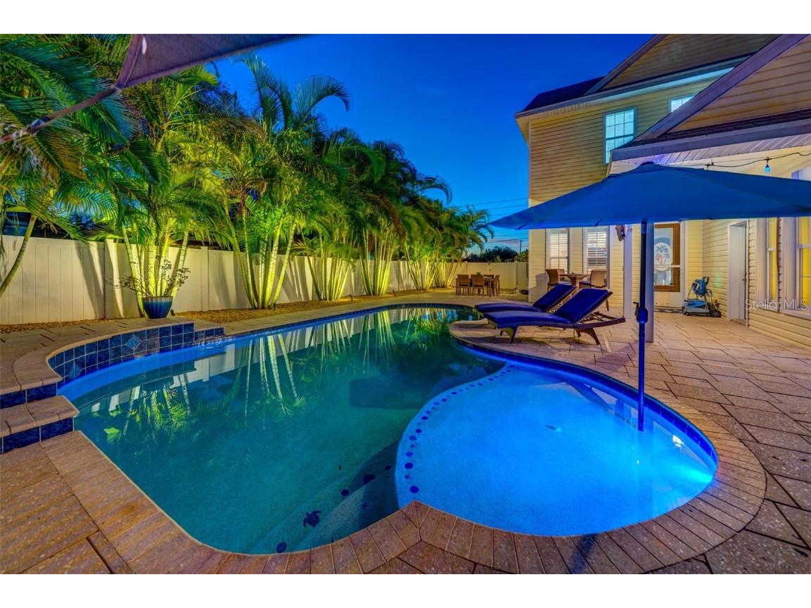 616 N Florida Avenue Tarpon Springs FL 34689 U8223929 image1