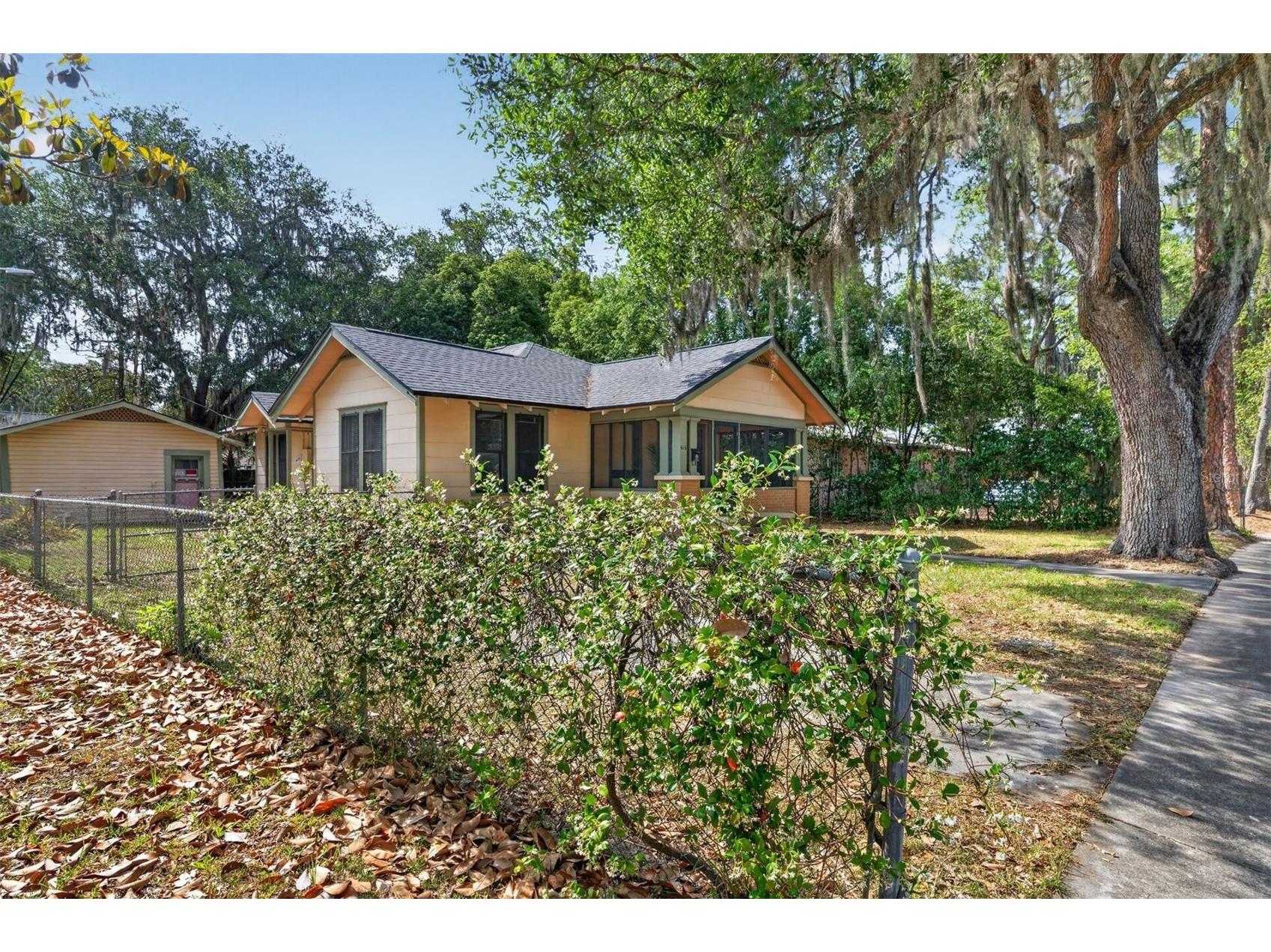 616 NE 7th Street Gainesville FL 32601 GC540010 image27