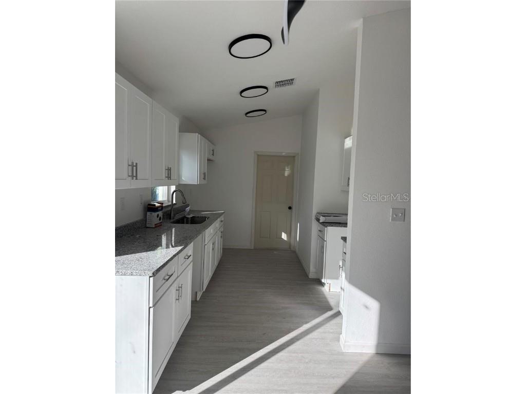 616 NW 2nd Street Ocala FL 34475 A4673047 image5