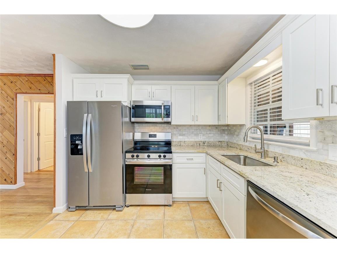 616 Palm Avenue Ellenton FL 34222 - MANATEE RIVER A4673032 image19